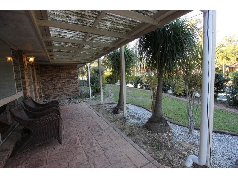 69 Rue Montaigne, Petrie QLD 4502