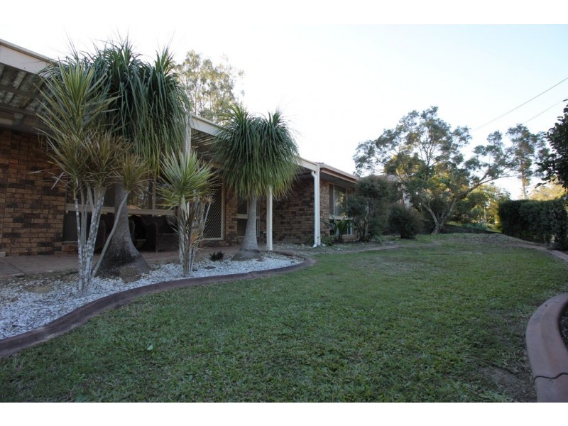 69 Rue Montaigne, Petrie QLD 4502