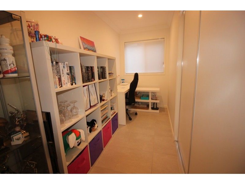 72 Benham Ave, Kallangur QLD 4503