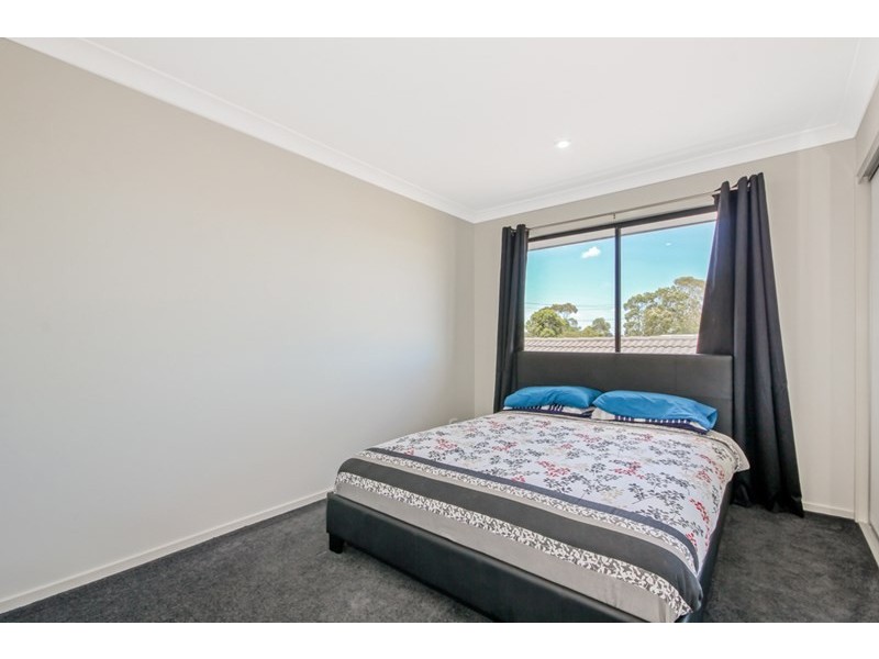 21 Bellthorpe Cct, Kallangur QLD 4503