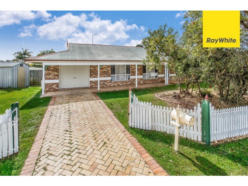 8 Roseann ST, Kallangur QLD 4503