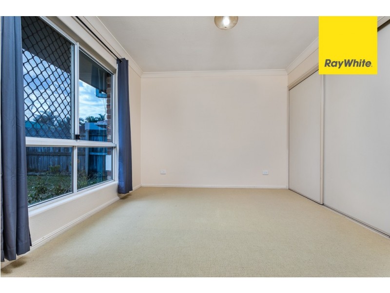 8 Roseann ST, Kallangur QLD 4503