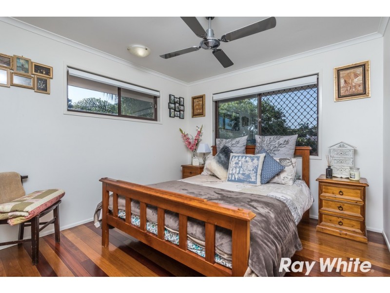 8 Campbell Street, Kallangur QLD 4503