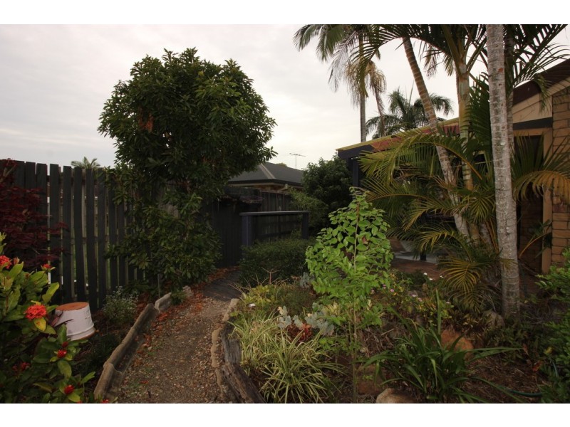 2 Highgate Court, Kallangur QLD 4503