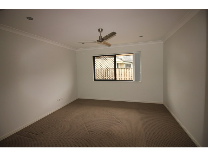 36 Diane Parade, Kallangur QLD 4503