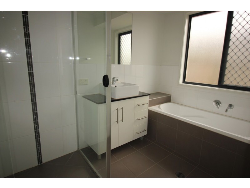 36 Diane Parade, Kallangur QLD 4503