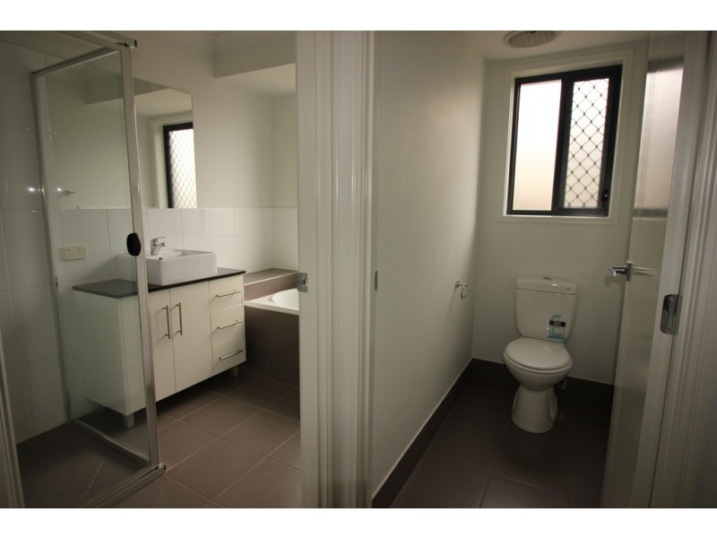 36 Diane Parade, Kallangur QLD 4503