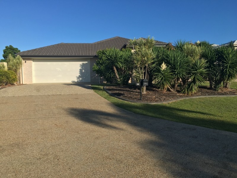 16 Menara Circuit, North Lakes QLD 4509