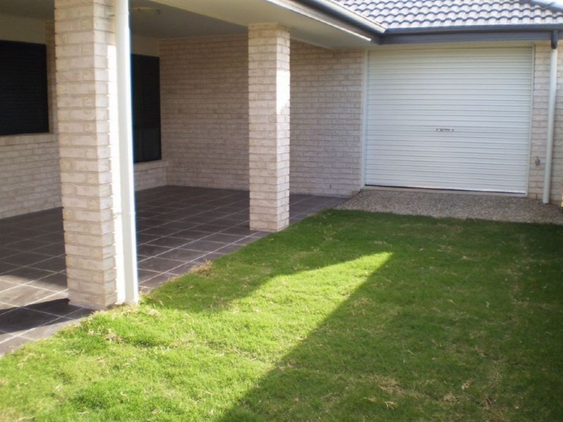 16 Menara Circuit, North Lakes QLD 4509