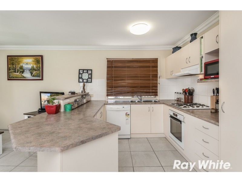 7 Faraday Court, Kallangur QLD 4503