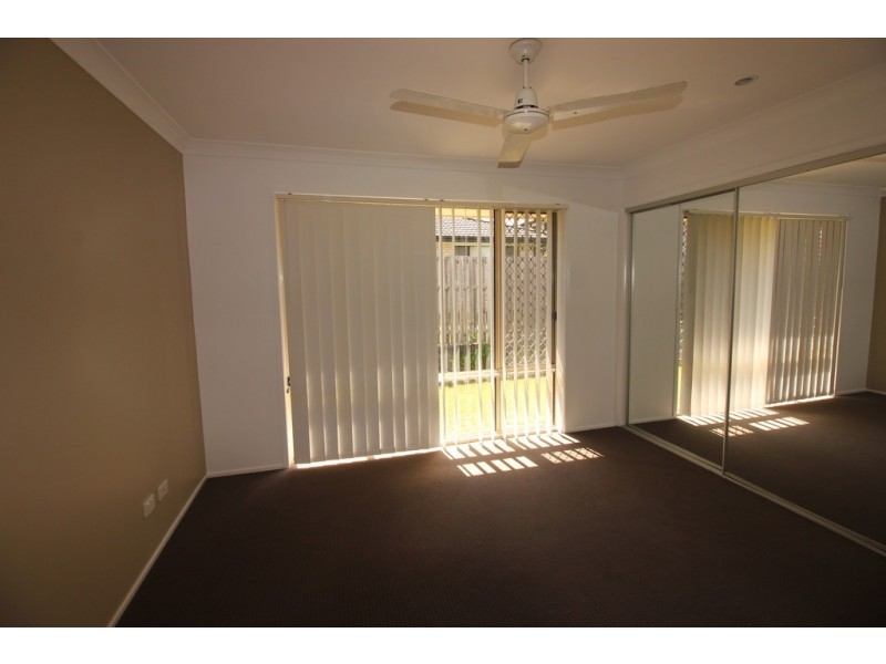 23 Diamond Avenue, Kallangur QLD 4503