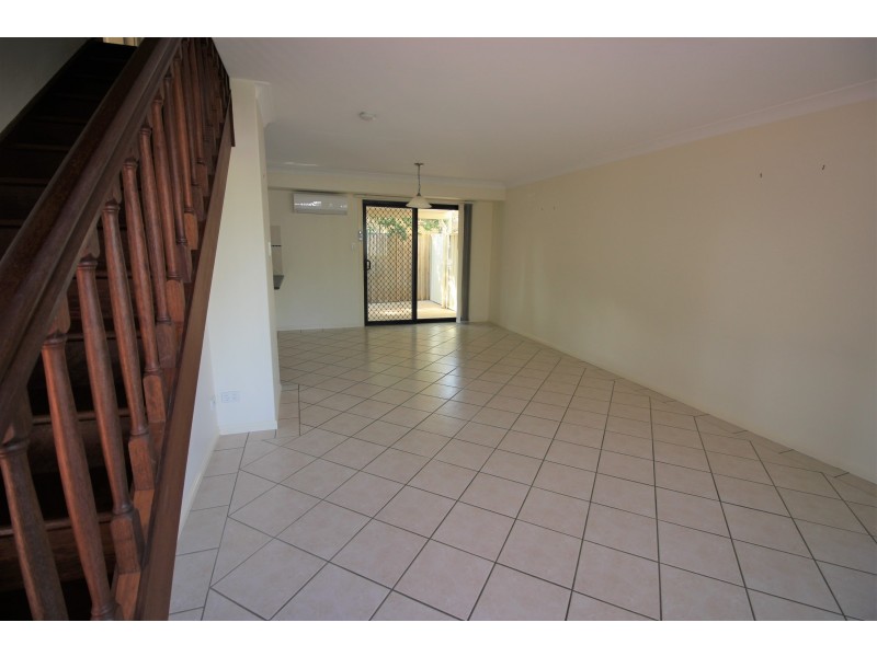 1/14 Maine Road, Clontarf QLD 4019
