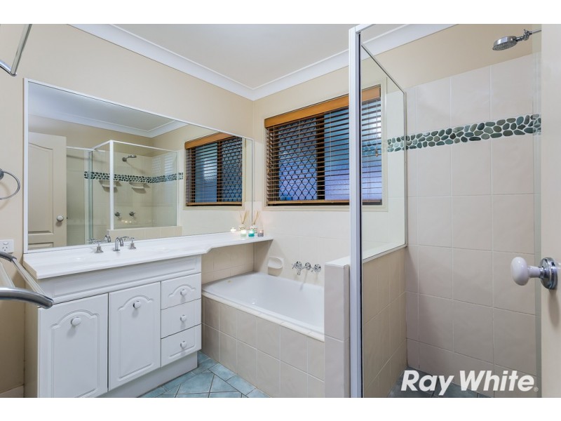 4 Schillachi Crt, Dakabin QLD 4503