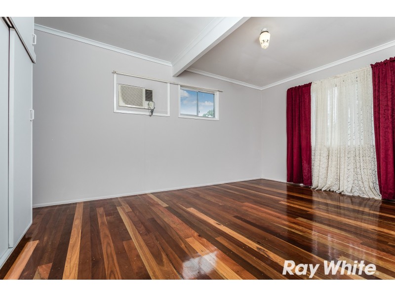 7 Ahern St, Kallangur QLD 4503