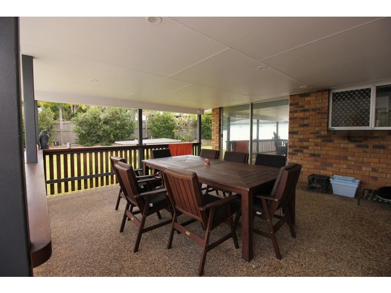 2 Alexander Avenue, Kallangur QLD 4503