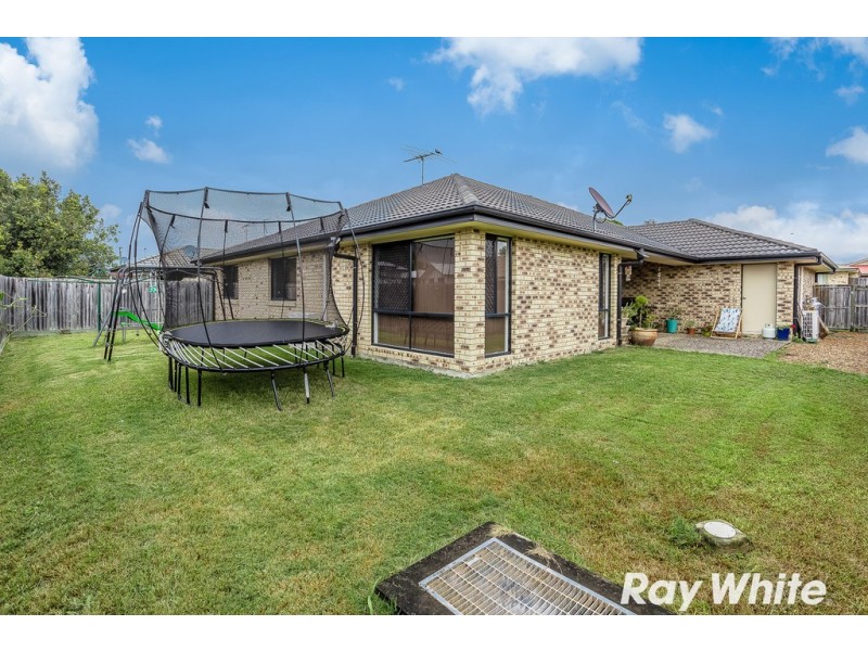 3 Eve Crt, Kallangur QLD 4503
