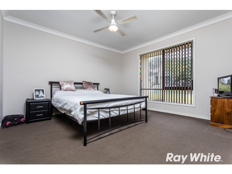 3 Eve Crt, Kallangur QLD 4503