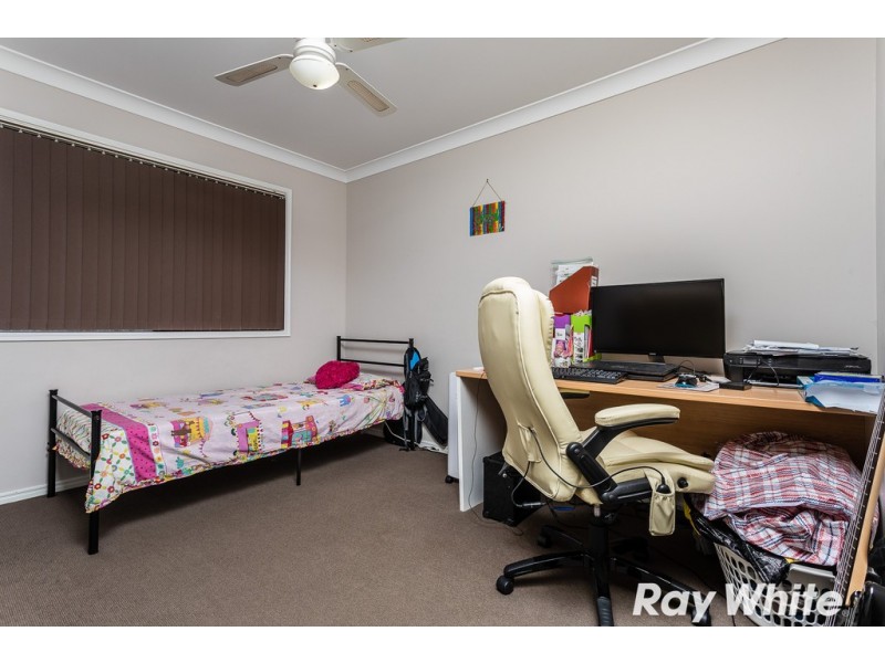3 Eve Crt, Kallangur QLD 4503