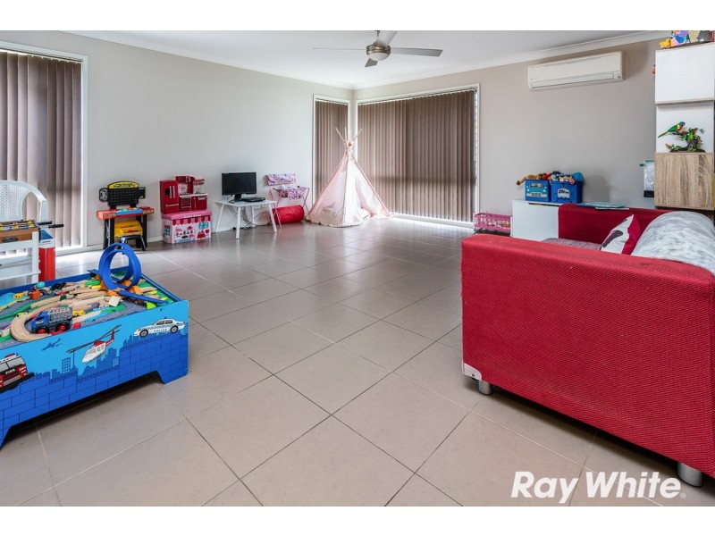 3 Eve Crt, Kallangur QLD 4503