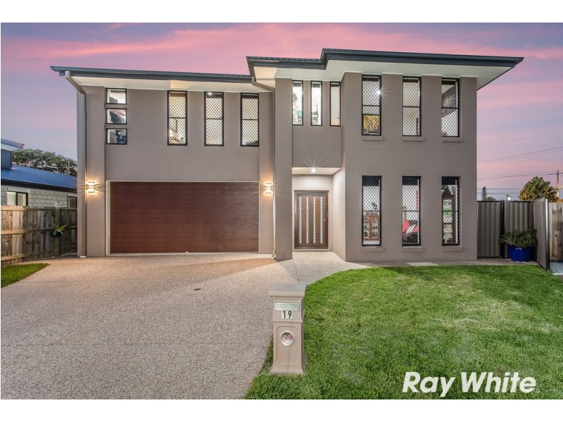 19 Ascot Crescent, Kallangur QLD 4503