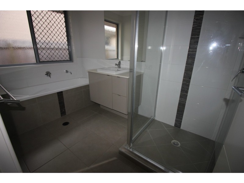 18 Shepherdson Street, Dakabin QLD 4503