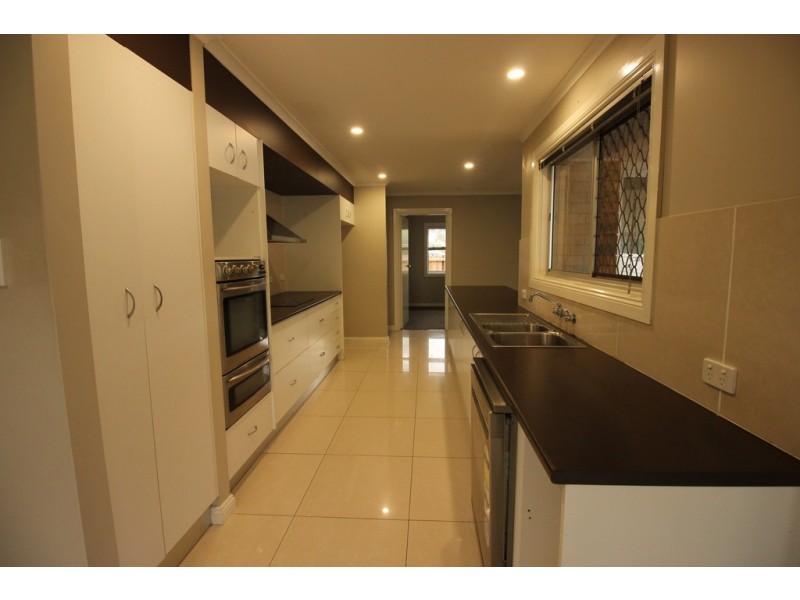 2 Alexander Avenue, Kallangur QLD 4503