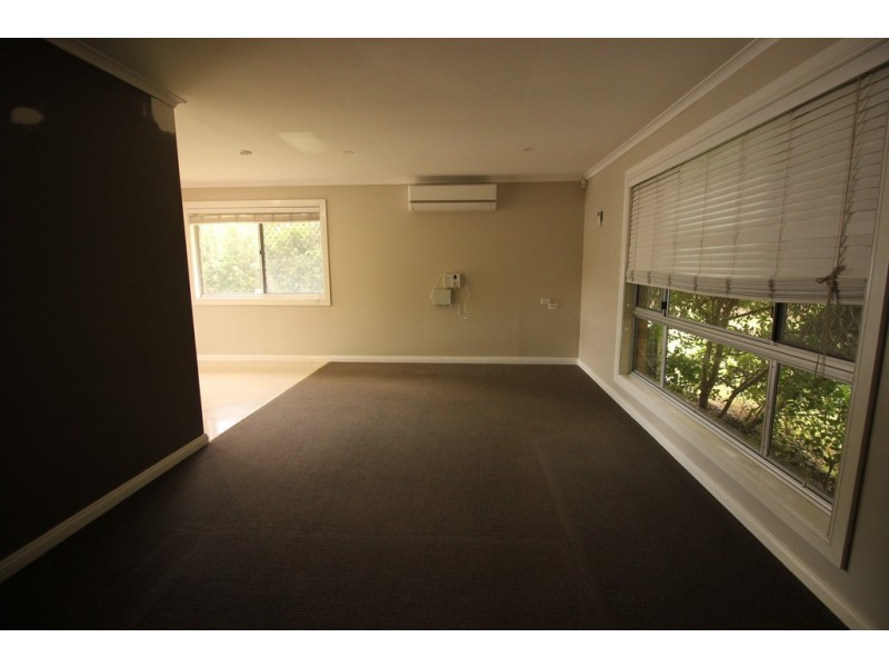 2 Alexander Avenue, Kallangur QLD 4503