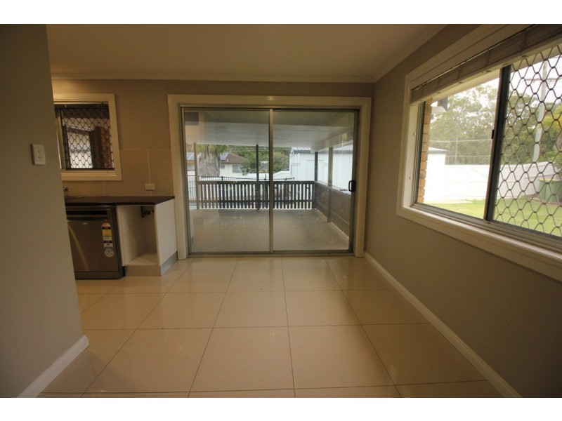 2 Alexander Avenue, Kallangur QLD 4503