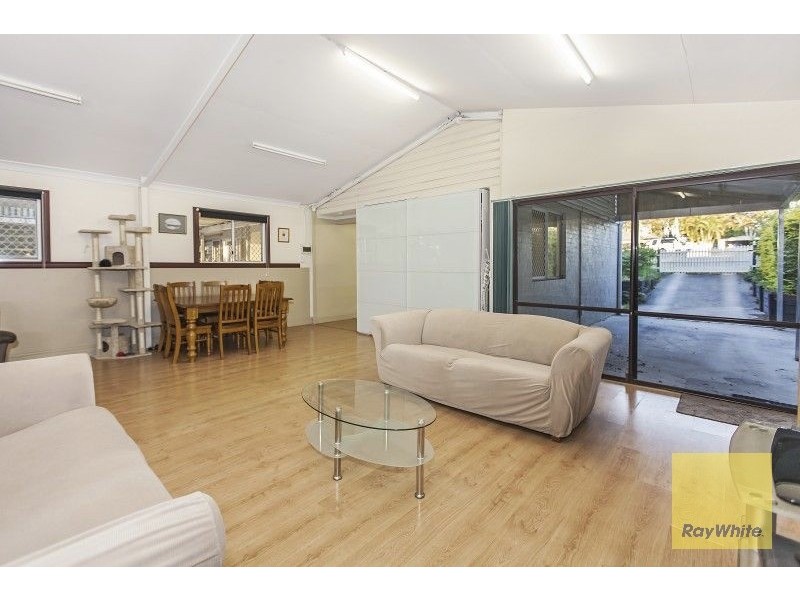 89 Old Gympie Rd, Kallangur QLD 4503