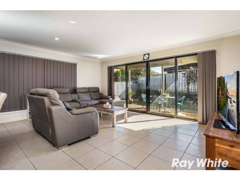 15 Park Grove Court, Kallangur QLD 4503