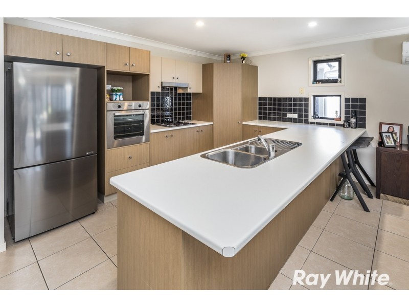 15 Park Grove Court, Kallangur QLD 4503