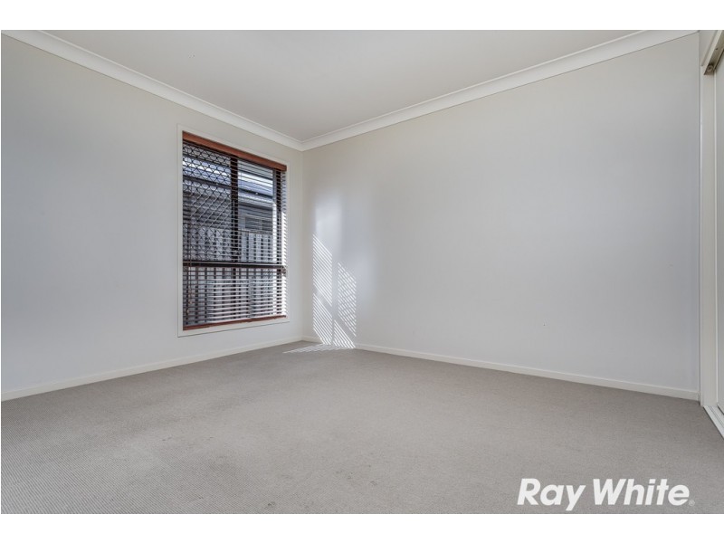 15 Park Grove Court, Kallangur QLD 4503