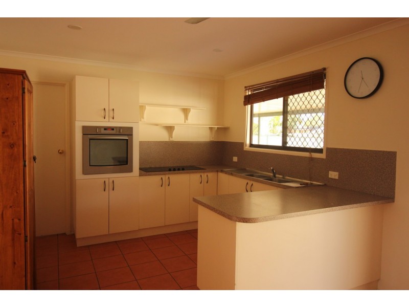 32 Paul Street, Kallangur QLD 4503