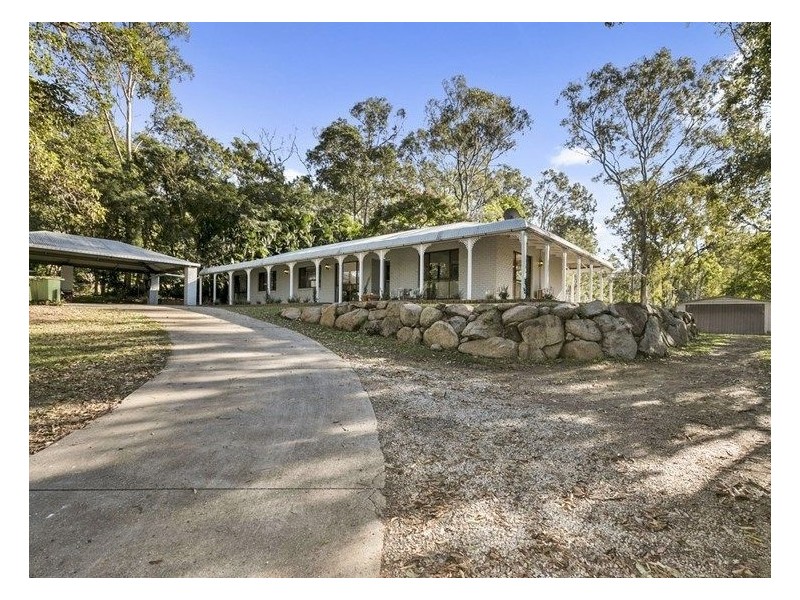 26 Whiteside Rd, Whiteside QLD 4503