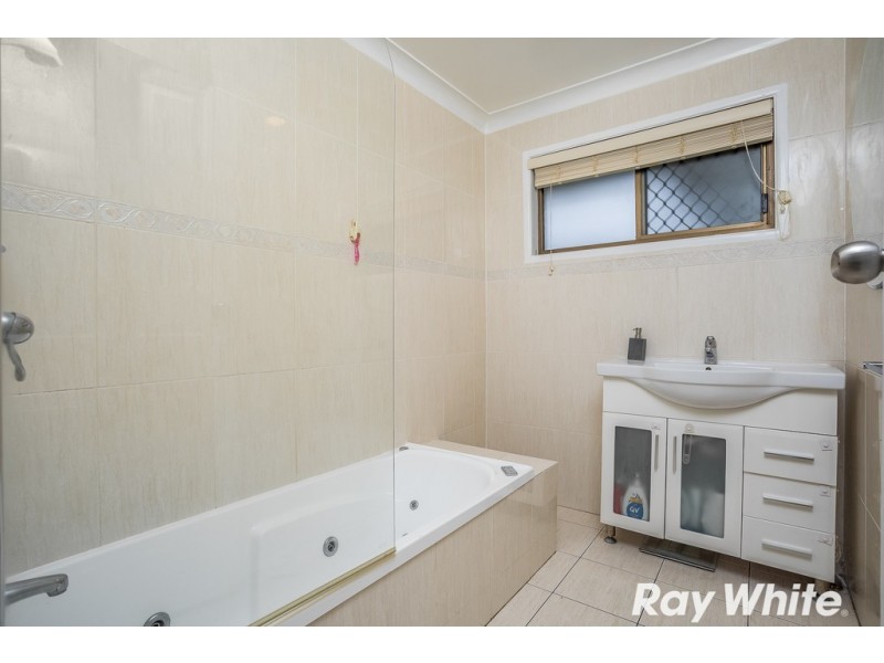 23 Andracia St, Kallangur QLD 4503