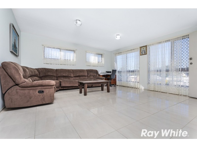 16 minstrel st, Kallangur QLD 4503