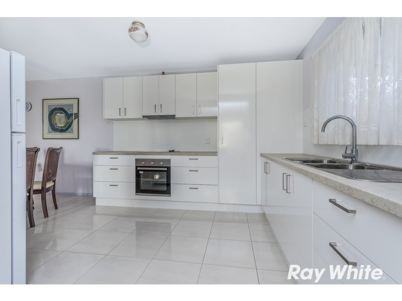 16 minstrel st, Kallangur QLD 4503