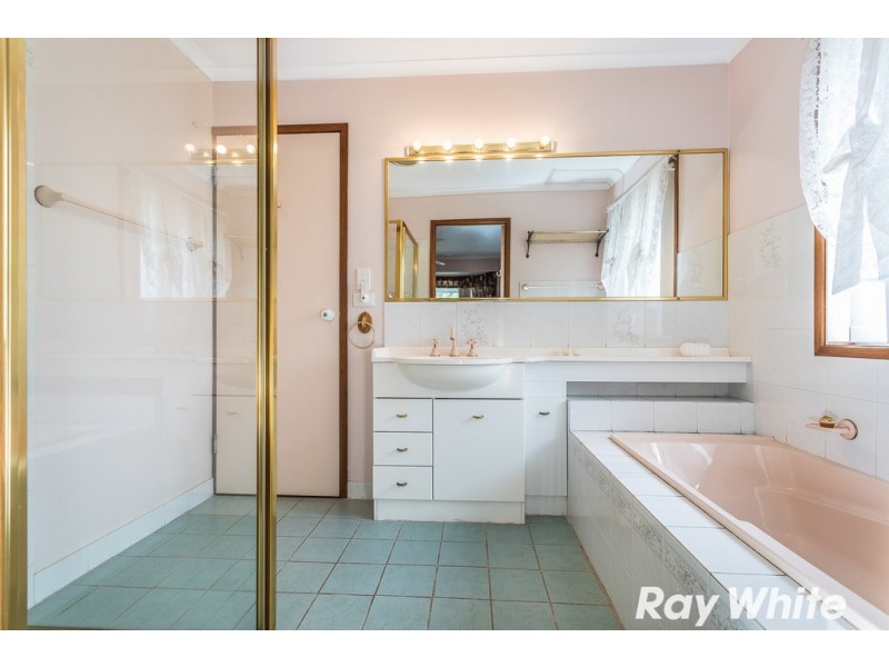 25 Winter Rd, Kallangur QLD 4503