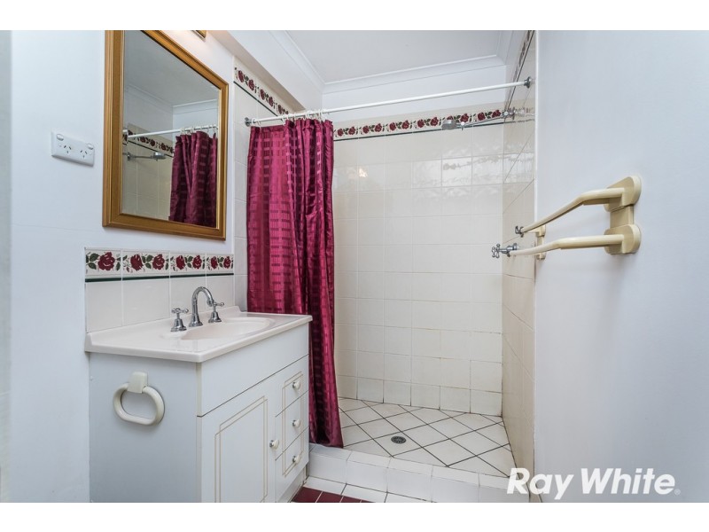 25 Winter Rd, Kallangur QLD 4503