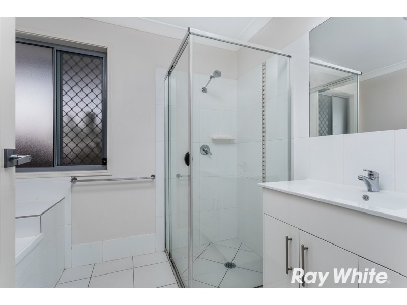 14 Kingfisher St, Dakabin QLD 4503