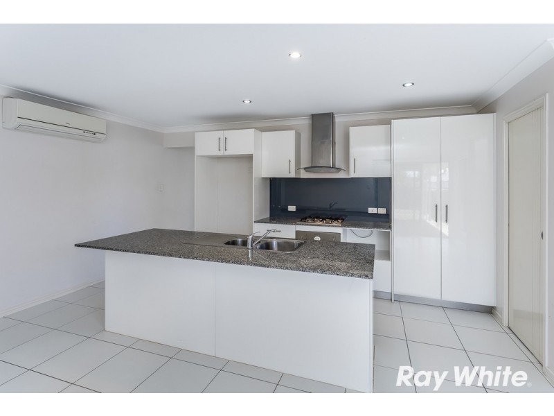 14 Kingfisher St, Dakabin QLD 4503