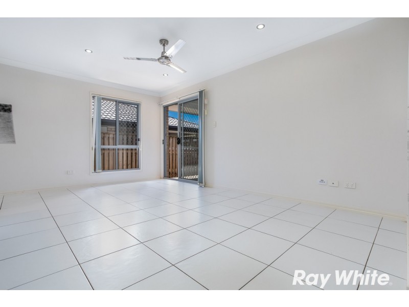 14 Kingfisher St, Dakabin QLD 4503
