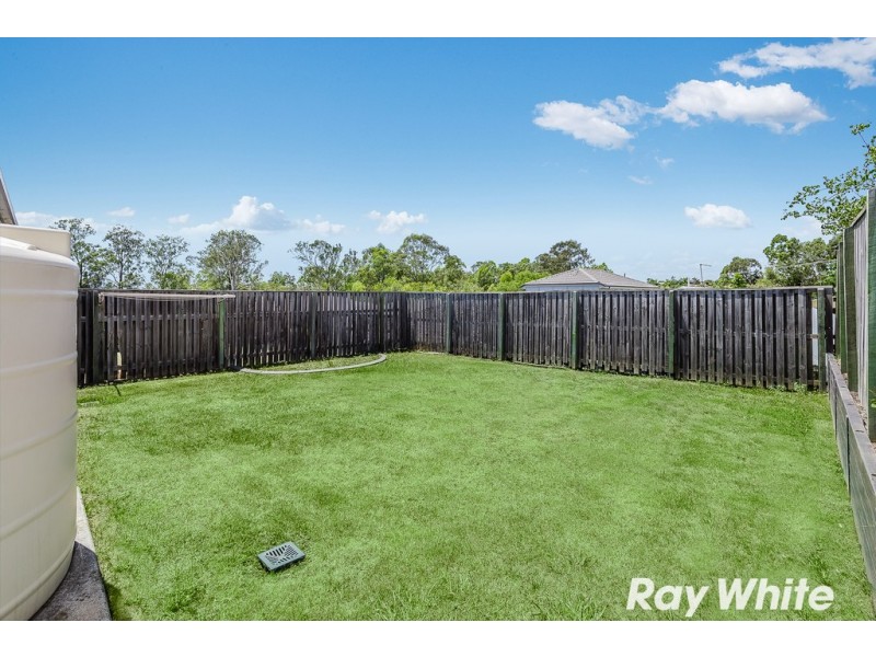 14 Kingfisher St, Dakabin QLD 4503