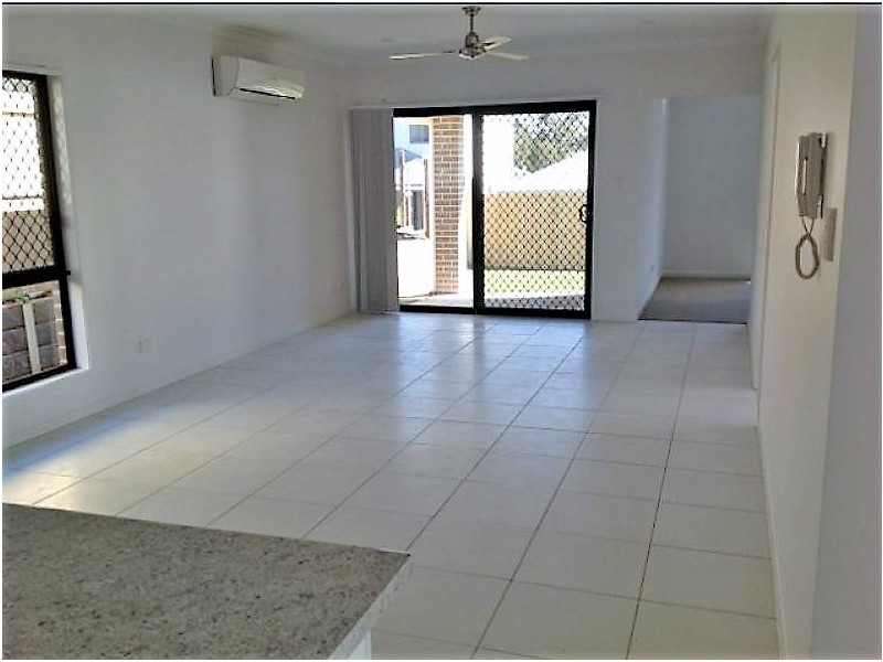 6 Capuchin Close, Dakabin QLD 4503