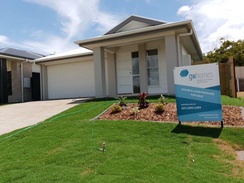 19 Summertaste Parade, Griffin QLD 4503