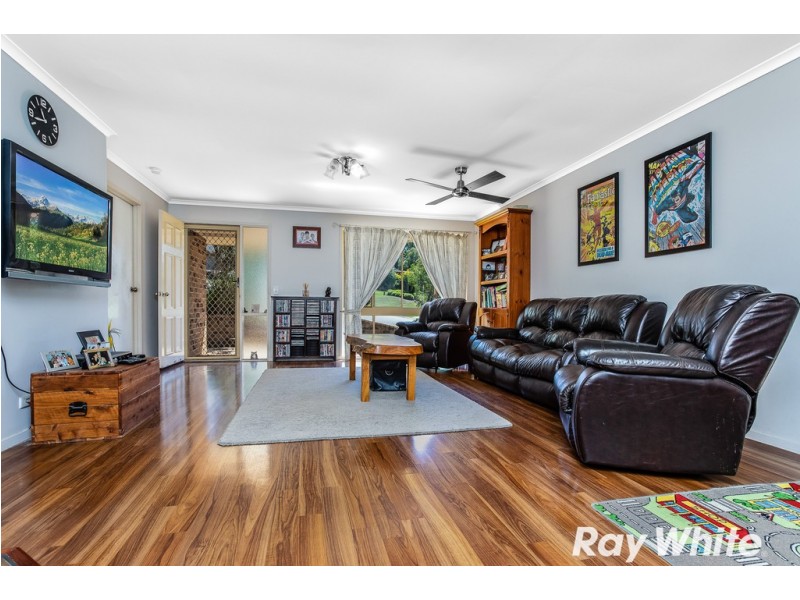 1 St Marcel Court, Petrie QLD 4502