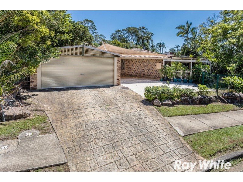 1 St Marcel Court, Petrie QLD 4502