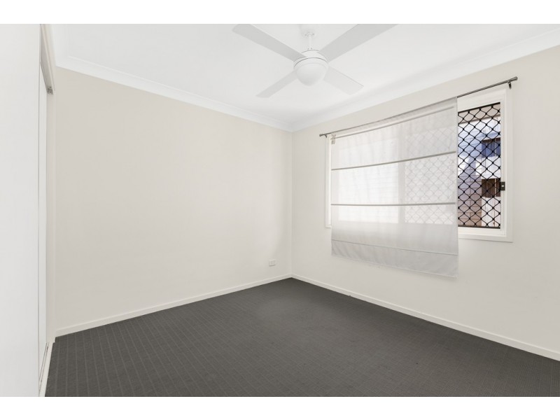 80 Olsen Cct, Kallangur QLD 4503