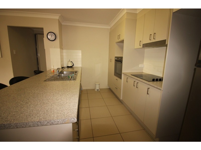 31 Montree Crct, Kallangur QLD 4503