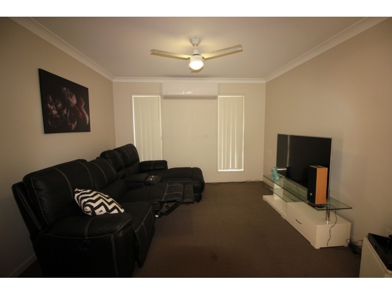 31 Montree Crct, Kallangur QLD 4503